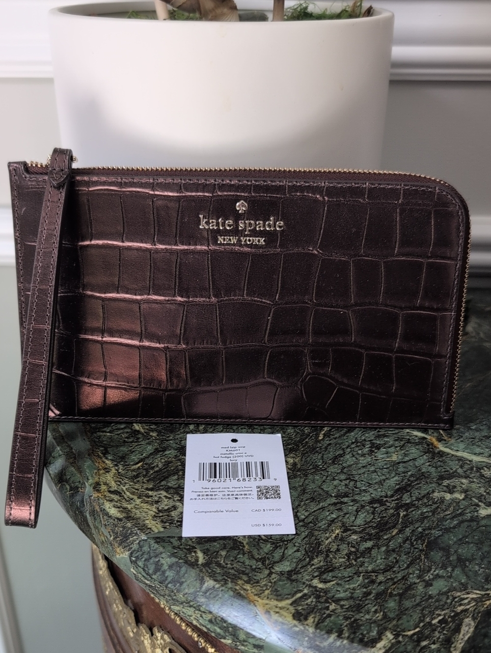 Kate Spade New York Metallic Croc-Embossed Wristlet Clutch NWT Bronze
